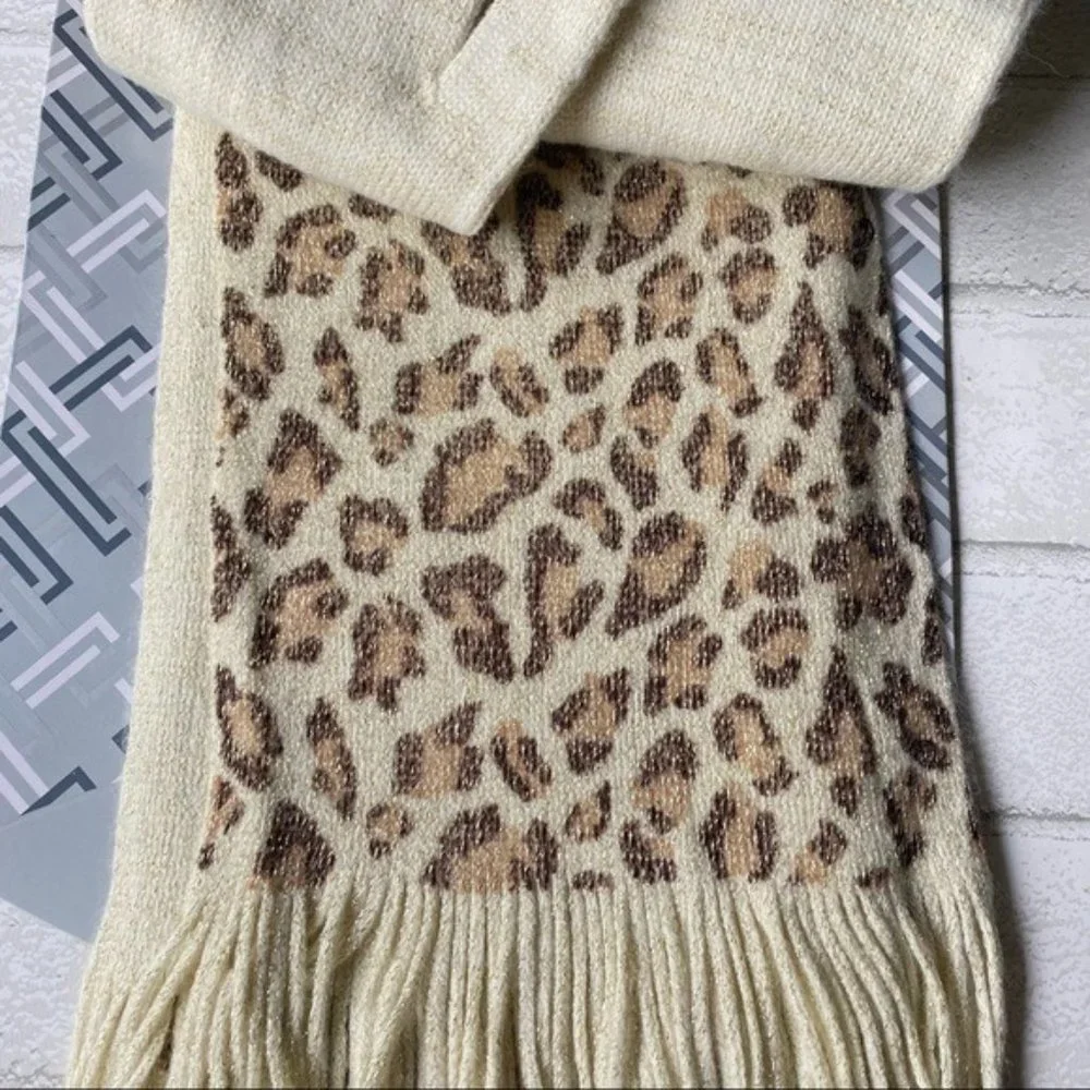 NWT Jaclyn Smith 3-Piece Animal Print Scarf, Hat and Gloves Gift Set‎